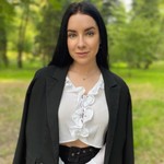- Карина