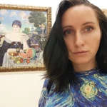 - Юлия