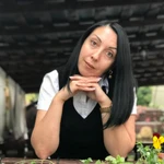 - Таня