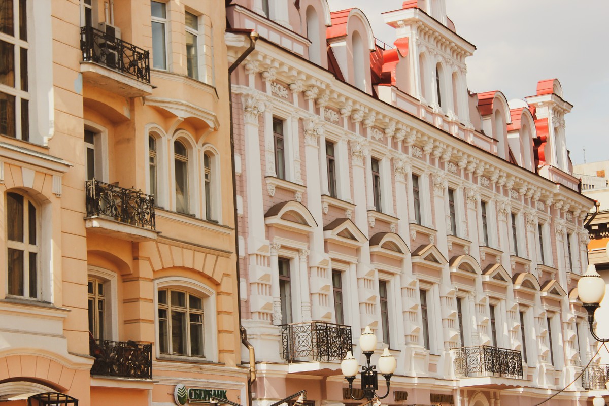 Литературные тайны Москвы: прогулка по Арбату с чаепитием и буриме